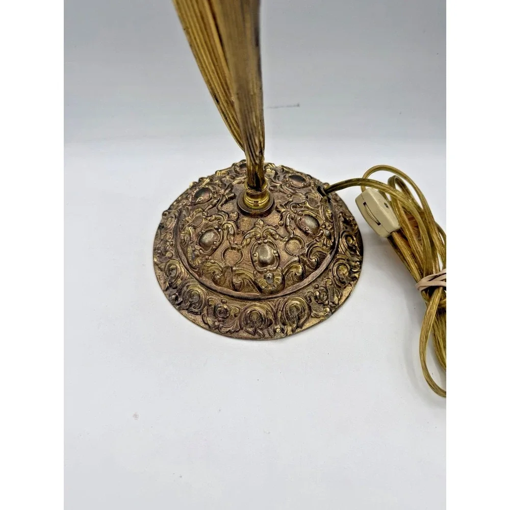 Vintage Tulip Flower Filigree Metal Table Lamp Antique Gold Tone Boho Heyco